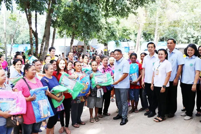 กรมสุขภาพจิต ลงพื้นที่เยี่ยมผู้ประสบภัยน้ำท่วม ช่วยเหลือและติดตามผลกระทบต่อจิตใจอย่างใกล้ชิด