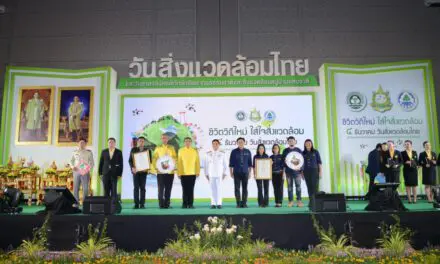 วราวุธ” นำทีม ทส. บุก สามย่าน  ชู “ชีวิตวิถีใหม่ ใส่ใจสิ่งแวดล้อม” รับวันสิ่งแวดล้อมไทย’63