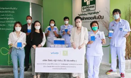 vivo มอบสมาร์ตโฟนแก่ทีมงานจิตอาสา เราต้องรอด ขอเป็นส่วนหนึ่งที่ช่วยอำนวยความสะดวกในการติดต่อประสานงานระหว่างเจ้าหน้าที่ในการช่วยเหลือผู้ป่วยโควิด-19