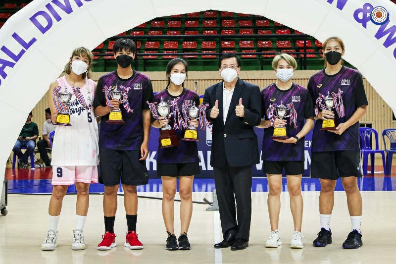 สุดยอดนักบาสหญิงทีม SPU คว้า 5 รางวัล BEST PLAYERS AND MVP บาสเก็ตบอลหญิง “Division 1” ชิงชนะเลิศแห่งประเทศไทย 2564