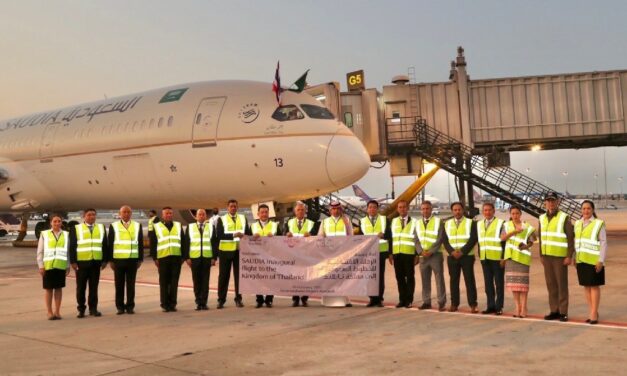 ททท. ร่วมต้อนรับเที่ยวบินปฐมฤกษ์ สายการบิน Saudia Airlines เที่ยวบิน SV846 จากเมืองเจดดา – กรุงริยาด ราชอาณาจักรซาอุดีอาระเบีย – กรุงเทพฯ เที่ยวบินแรกในรอบ 32 ปี