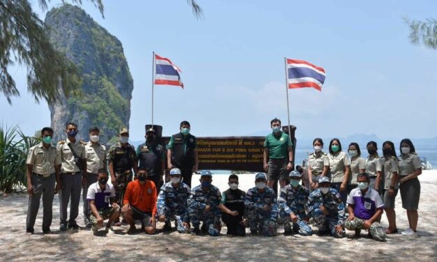 “ปลัดฯ จตุพร” ตรวจท่าเทียบเรือ “อ่าวมาหยา” ดูแลความพร้อมรับนักท่องเที่ยวช่วงไฮซีซั่น