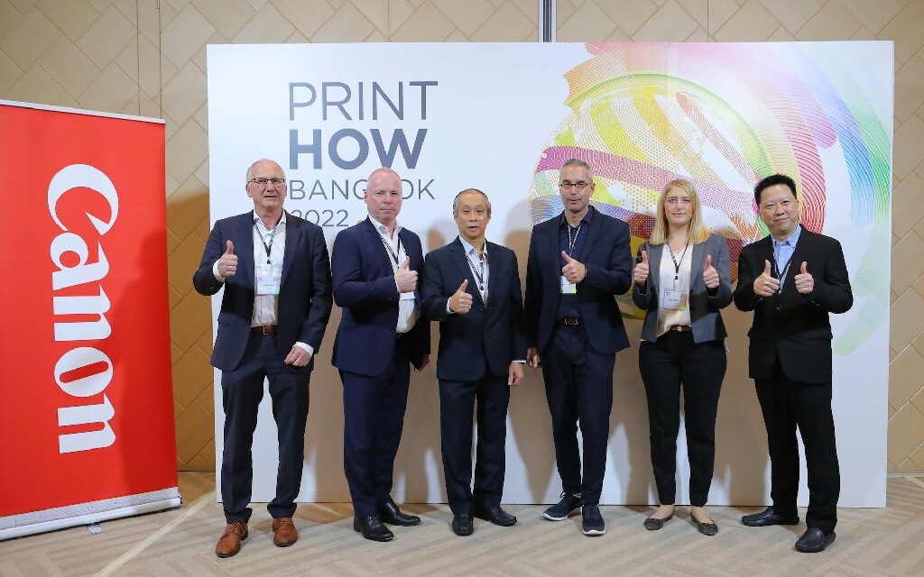 แคนนอน จัดงาน PrintHOW Bangkok 2022 ครั้งแรกในไทย ดึงผู้เชี่ยวชาญระดับโลกร่วมเผยเทรนด์การพิมพ์ในโลกยุคใหม่ แนะอุตสาหกรรมเร่งปรับตัวจากการพิมพ์ระบบออฟเซ็ตสู่ดิจิทัลเพื่อรองรับการเติบโตอย่างยั่งยืน