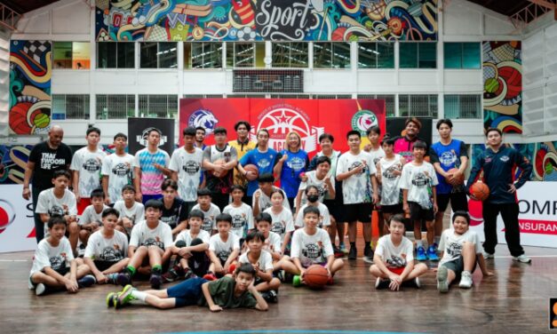 ซมโปะ ประกันภัย สนับสนุนกรมธรรม์คุ้มครองอุบัติเหตุ แก่นักกีฬาบาสเกตบอลทีมชู๊ตอิทอาคาเดมี  ในการแข่งขัน SIA Youth Basketball Camp Road to Malaysia ณ ประเทศมาเลเซีย