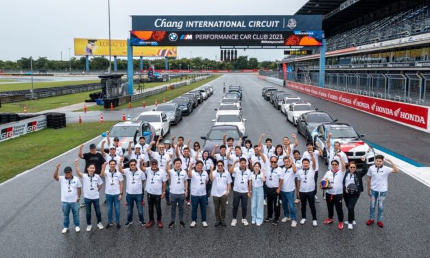 มิลเลนเนียม ออโต้ กรุ๊ป จัดกิจกรรมสุดเอ็กซ์คลูซีฟ ‘BMW M Performance Car Club 2023’ เปิดโอกาสให้ลูกค้าได้เรียนรู้ทักษะการขับขั้นแอดวานซ์ บนสนามแข่งระดับสากล