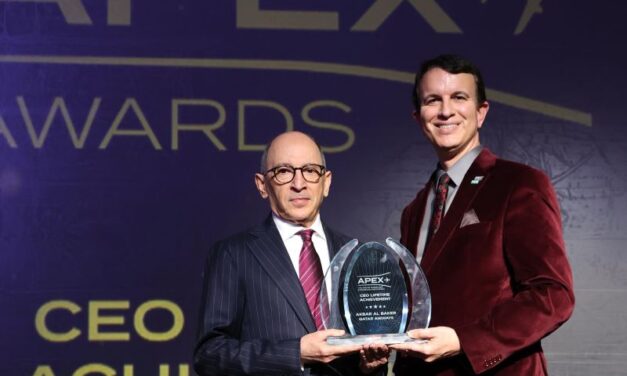 ประธานเจ้าหน้าที่บริหารกลุ่มสายการบินกาตาร์ แอร์เวย์ส ฯพณฯ อัคบาร์ อัล เบเกอร์ คว้ารางวัล APEX CEO Lifetime Achievement Award สายการบินชาติรัฐกาตาร์รับ 3 รางวัลใหญ่ APEX: รางวัลสายการบินระดับโลกปี 2567, รางวัลความบันเทิงยอดเยี่ยมในตะวันออกกลาง, รางวัลอาหารและเครื่องดื่มระดับโลก