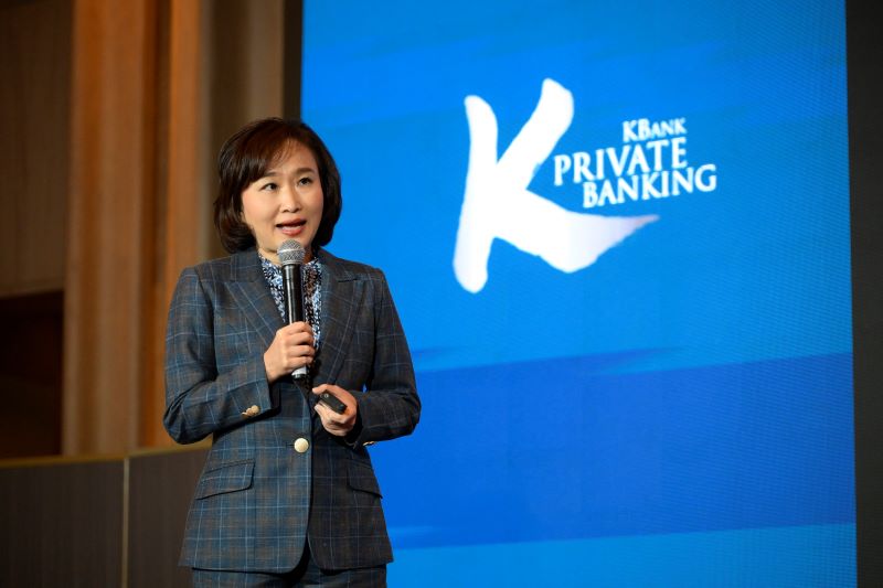 KBank Private Banking คาดดอกเบี้ยขยับขึ้นใกล้ถึงจุดสูงสุด  แนะลงทุนหุ้นกลุ่มผู้ชนะในยุคเศรษฐกิจใหม่ ผ่าน 2 กองทุน K-CHANGE และ K-HIT