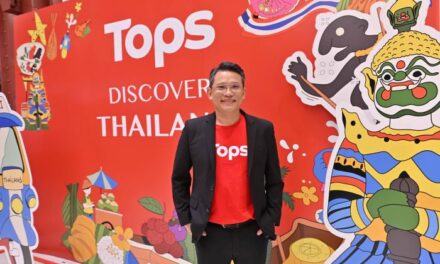 ท็อปส์ ในเครือเซ็นทรัล รีเทล ชวนค้นพบเสน่ห์ไทย รับสงกรานต์  เปิด 5 สปอตไลต์ ในงาน Discover Thailand: Land of Food, Land of Smiles  สร้างกระแสซอฟต์พาวเวอร์ระดับโลก ผ่านสินค้าดี – ไอเท็มเด็ด คัดสรรอย่างดีจากทั่วท้องถิ่น