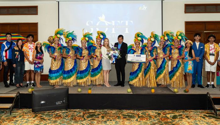 ทิพยประกันภัย ร่วมแสดงความยินดี  เปิดตัวสายการบิน Ezy Airline   