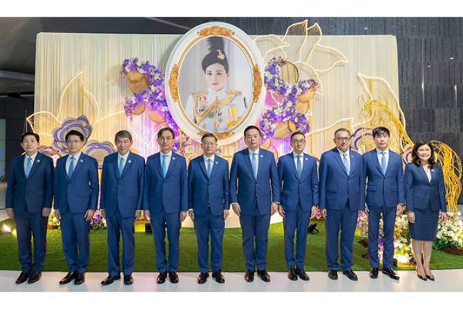 กรุงไทย ถวายพระพรชัยมงคลและลงนามถวายพระพร สมเด็จพระนางเจ้าฯ พระบรมราชินี